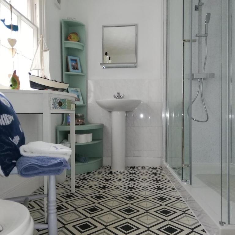 A Summer Place - Spacious Maisonette, Central Whitby, Sleeps 4, Close To Amenities Apartment Exterior photo