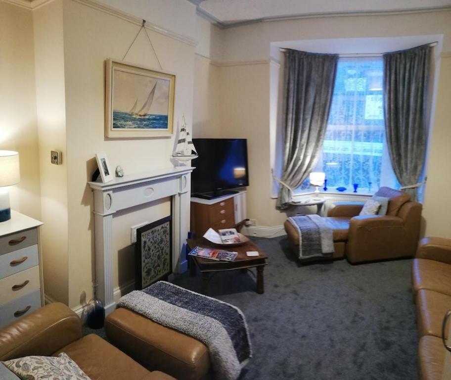 A Summer Place - Spacious Maisonette, Central Whitby, Sleeps 4, Close To Amenities Apartment Exterior photo